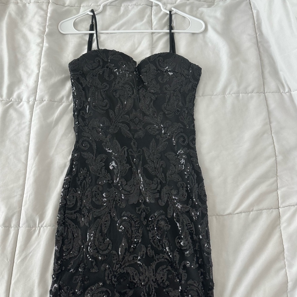 Devon Windsor Black Sequin Bodycon Mini Dress - image 2